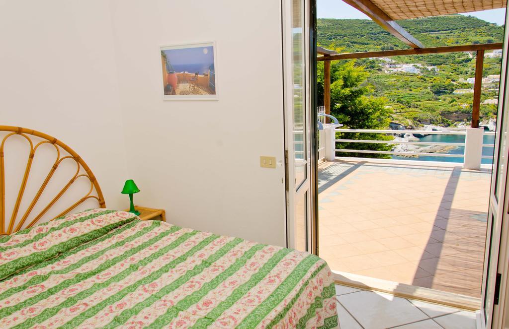 Sunset Village Ponza Room photo